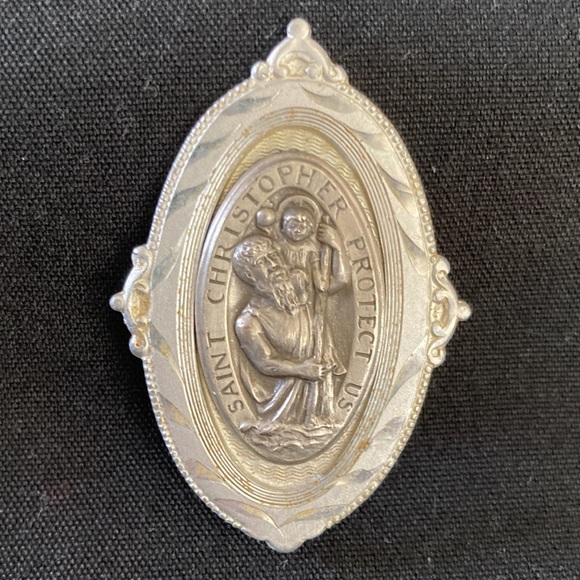 Vintage Saint Christopher Protect Us Badge - Picture 7 of 8